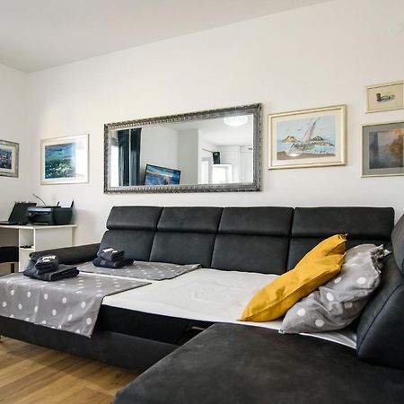 Aurora Seaview Apartment Mlini Exterior photo