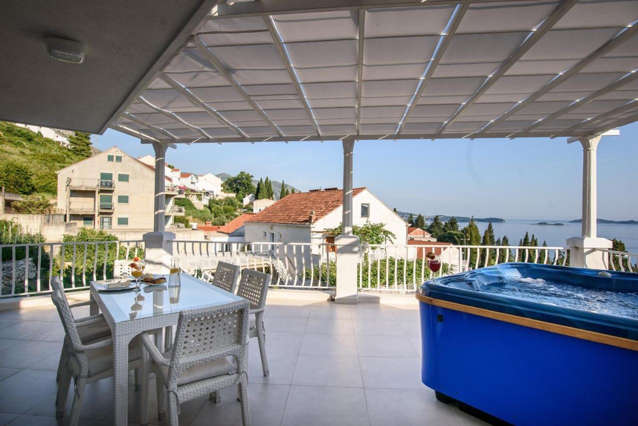 Aurora Seaview Apartment Mlini Exterior photo
